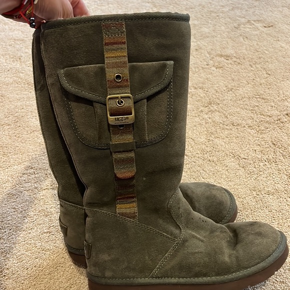 COPY - UGG cargo boot - RARE - Picture 2 of 7